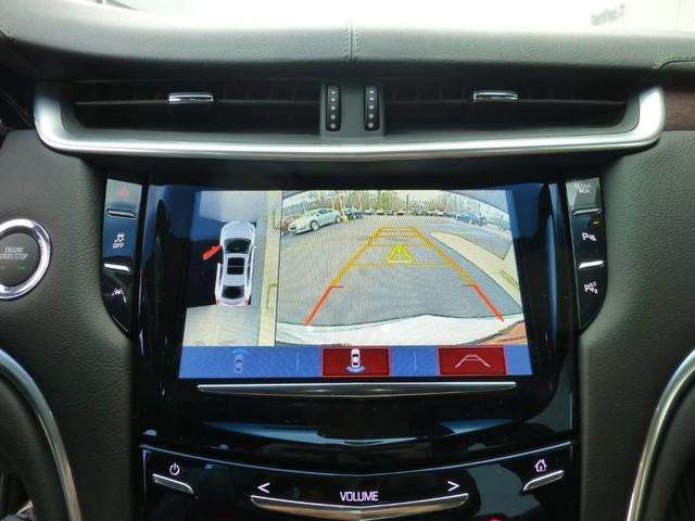 2017 Cadillac XTS Luxury 4dr Sedan